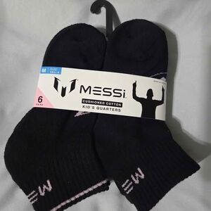 Messi kids quarter socks size Medium 6pk black new in package